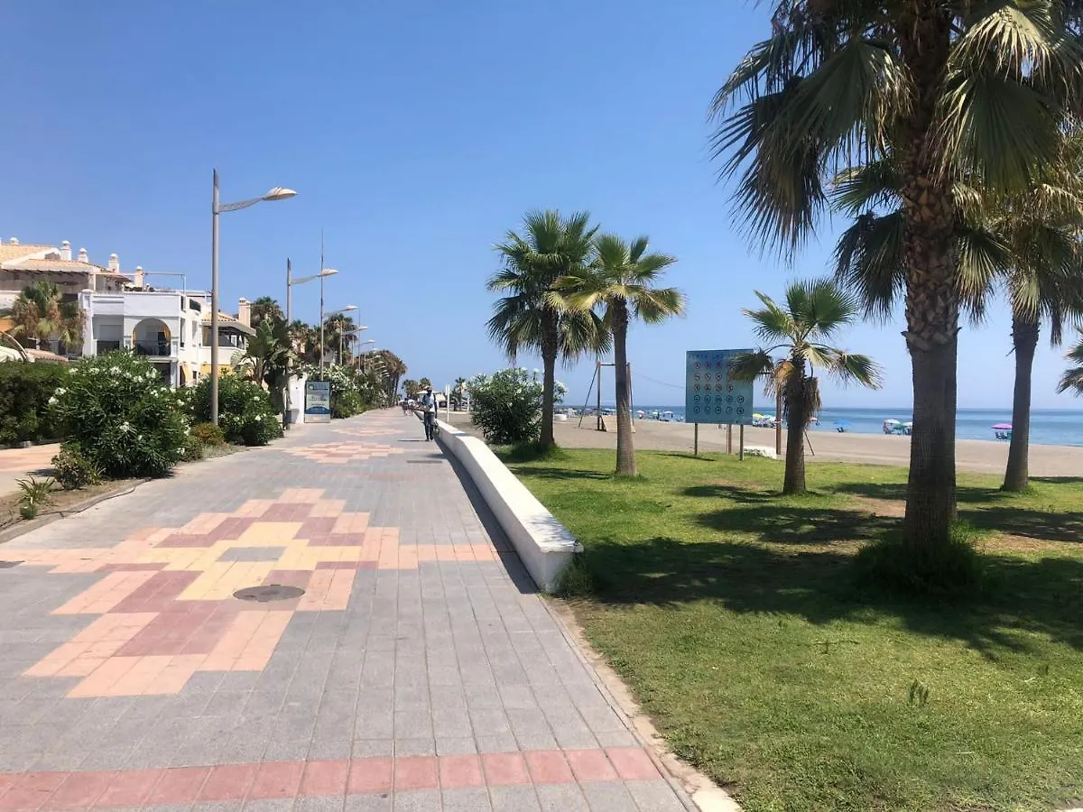 Andaluz Apartments - Laguna Beach Torrox Spain