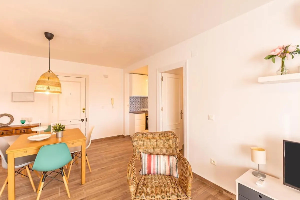 Andaluz Apartments - Laguna Beach Torrox Spain